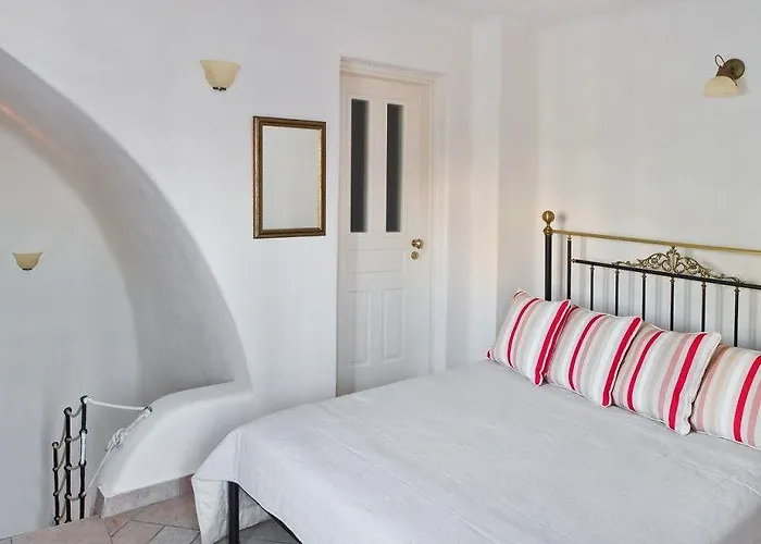 Mirabo Villas (Adults Only) Firostefani